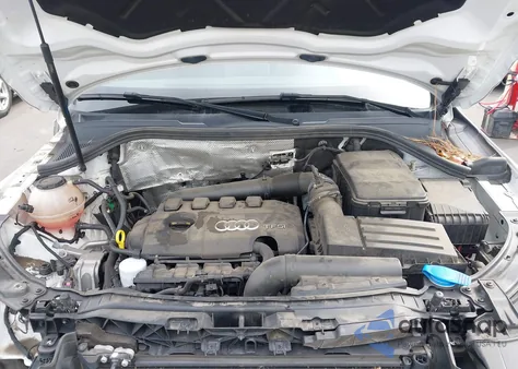 2018 Audi Q3 2.0T Premium/2.0T Sport Premium из США, поврежденный, VIN WA1JCCFS9JR027632